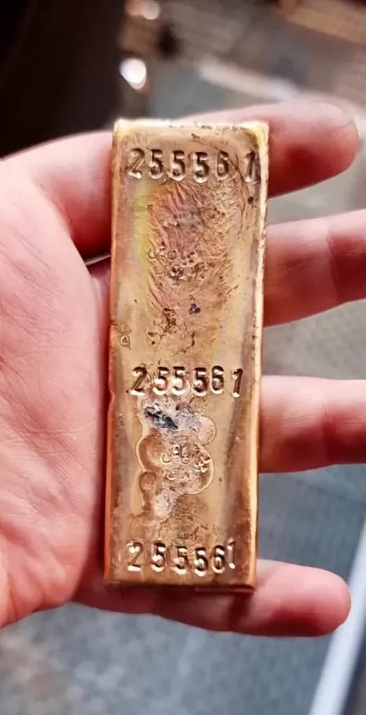 طلای آبشده چه رنگیه؟